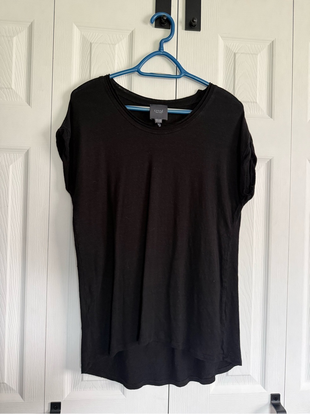 Lysse Black Short Sleeve Scoop Neck Tee